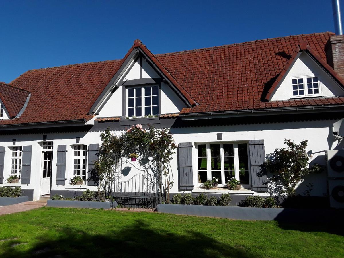 Au Moulin De Valerie Bed & Breakfast Frencq Екстериор снимка