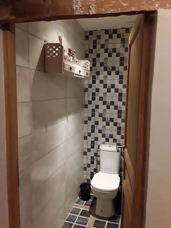 Au Moulin De Valerie Bed & Breakfast Frencq Екстериор снимка