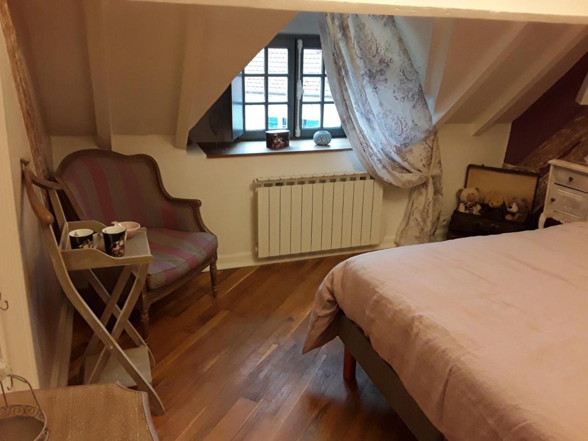 Au Moulin De Valerie Bed & Breakfast Frencq Екстериор снимка