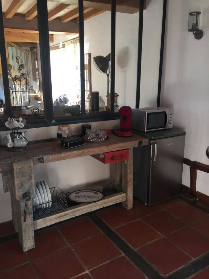 Au Moulin De Valerie Bed & Breakfast Frencq Екстериор снимка